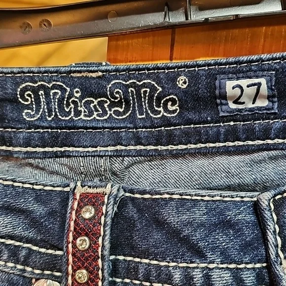 Miss Me Embellished Denim Shorts - Picture 6 of 7